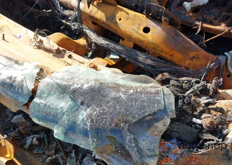 2018 Chevrolet Silverado 1500 2Lt from USA, damaged, VIN 3GCUKREC6JG229489